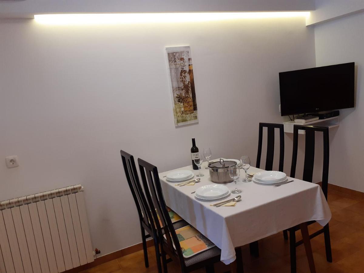 App Milka Apartment Porec Luaran gambar