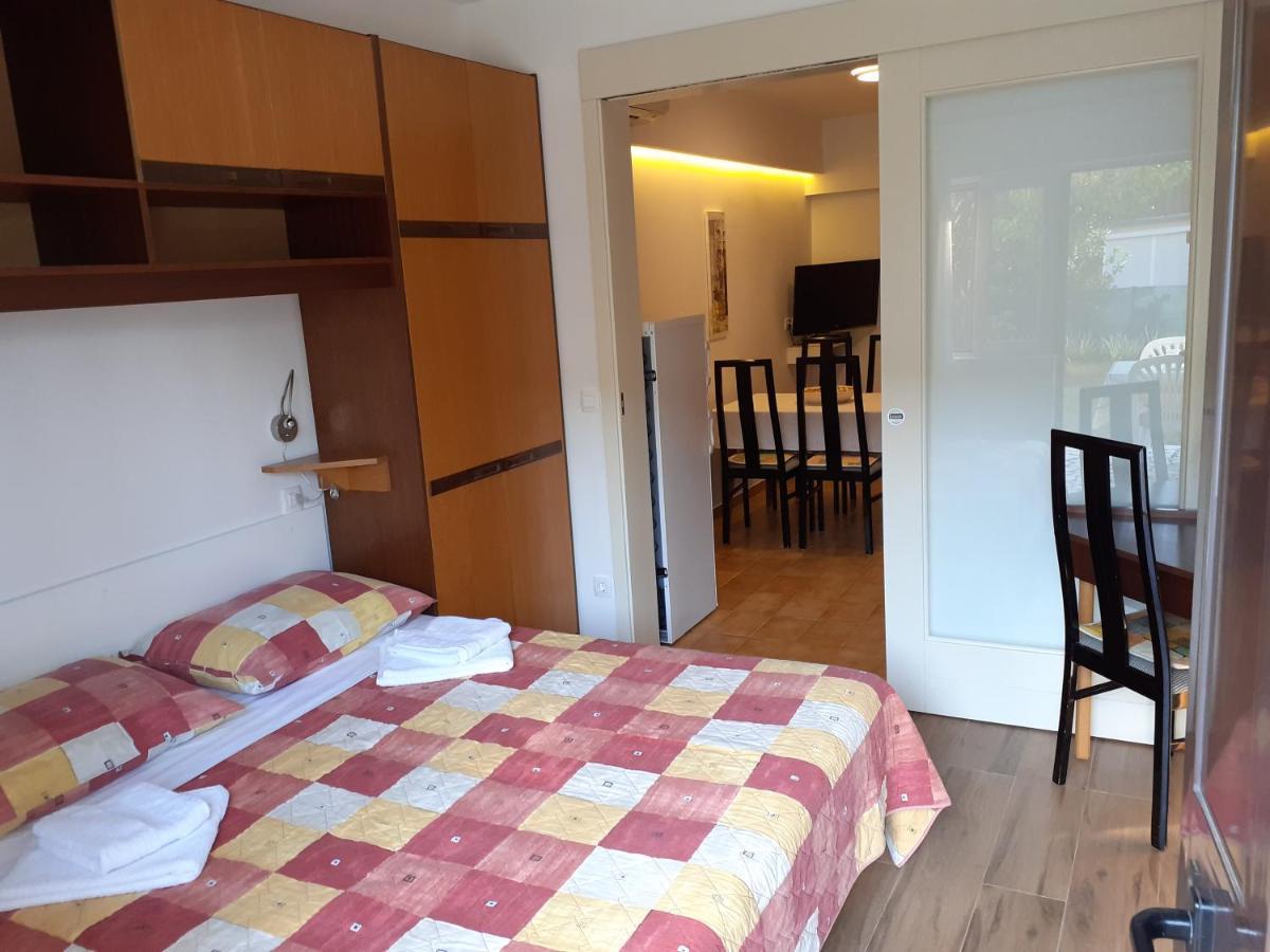 App Milka Apartment Porec Luaran gambar