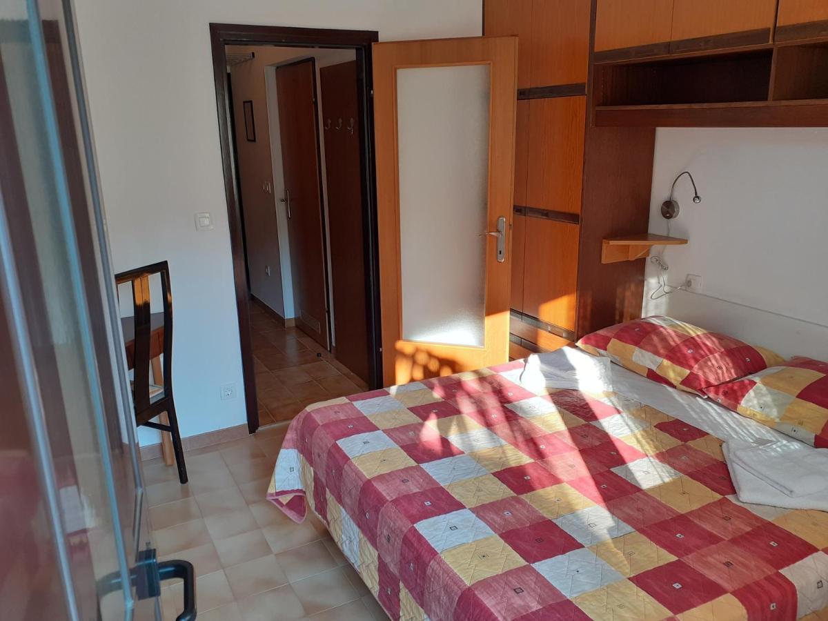 App Milka Apartment Porec Luaran gambar