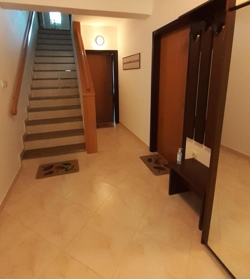 App Milka Apartment Porec Luaran gambar