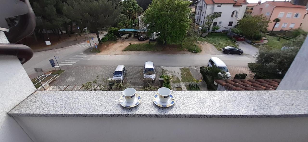 App Milka Apartment Porec Luaran gambar